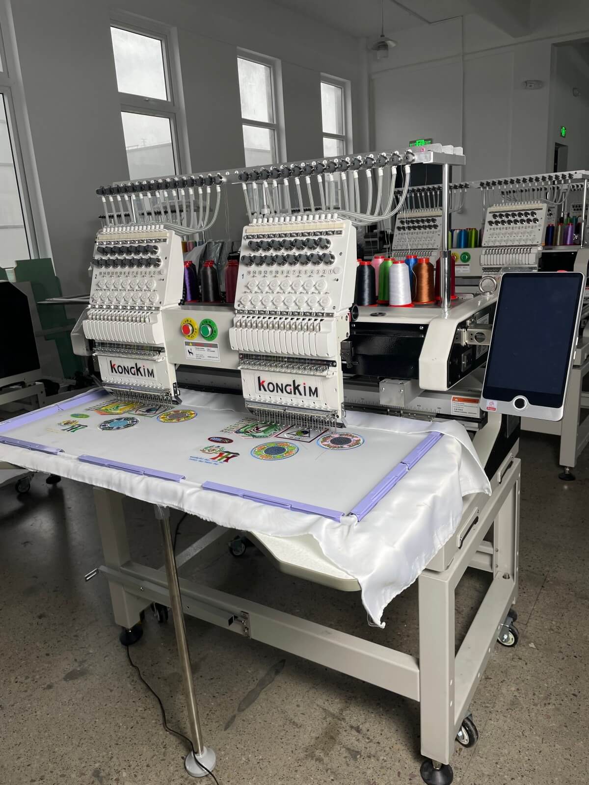 Embroidery Machine2