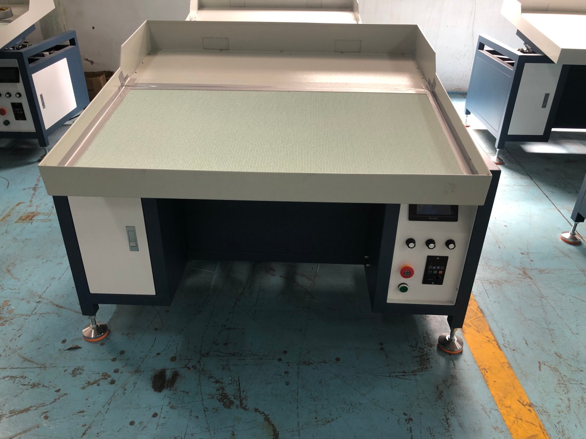 Rhinestone shaking machine1